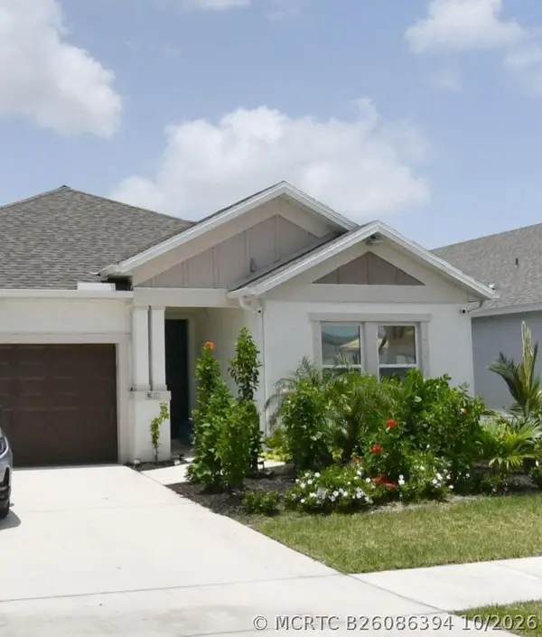 545 SE Ranch Oak Circle, Port St Lucie, FL 34984
