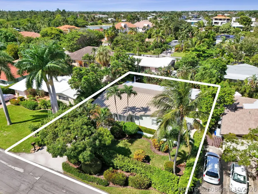 3207 Dover Road, Pompano Beach, FL 33062 - #3