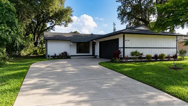1855 SW Bradway Lane, Port St Lucie, FL 34953