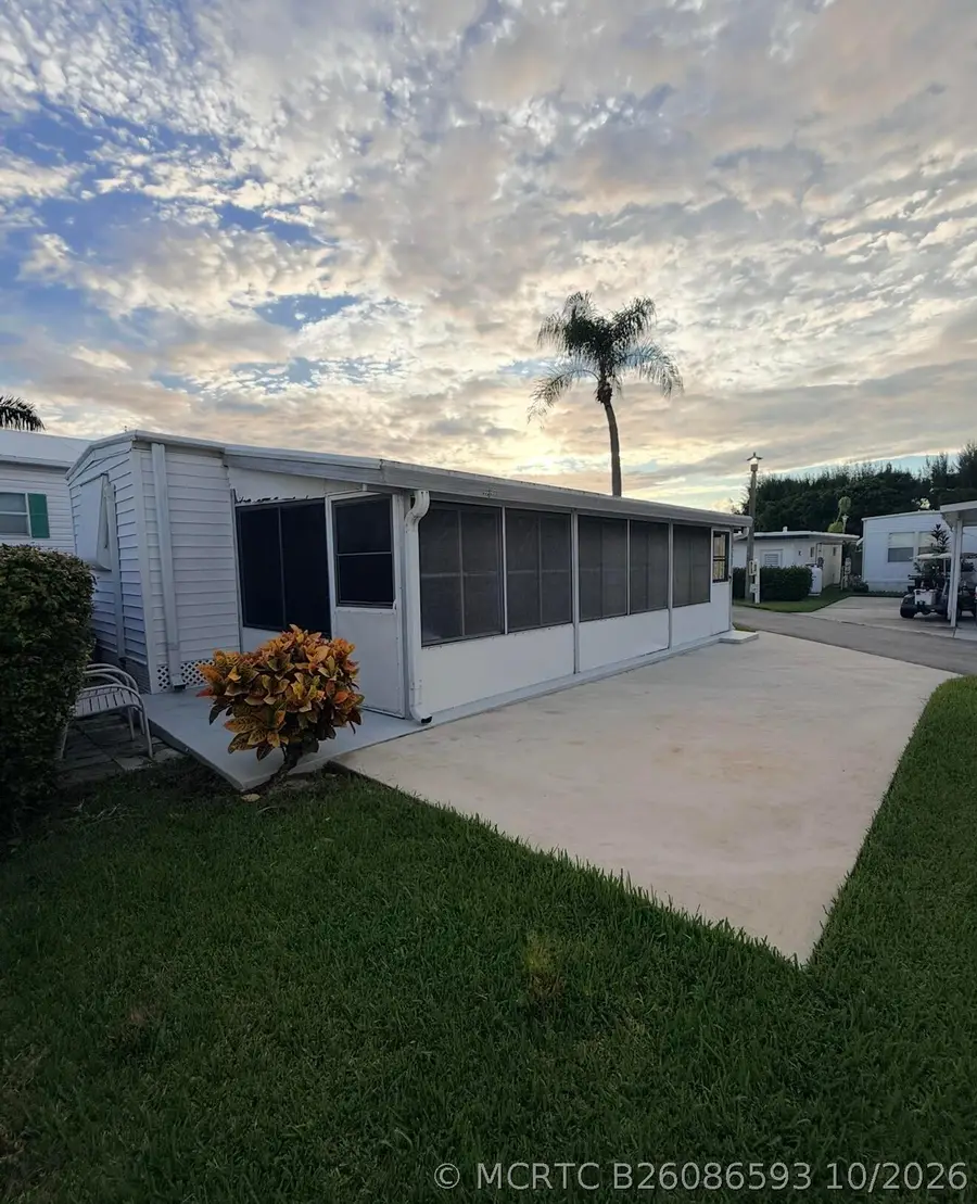 209 E Eagle Drive #E, Boynton Beach, FL 33435 - #2