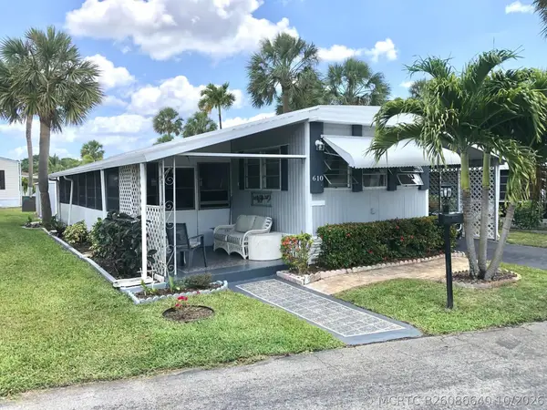 610 Frangipani Lane, Deerfield Beach, FL 33442