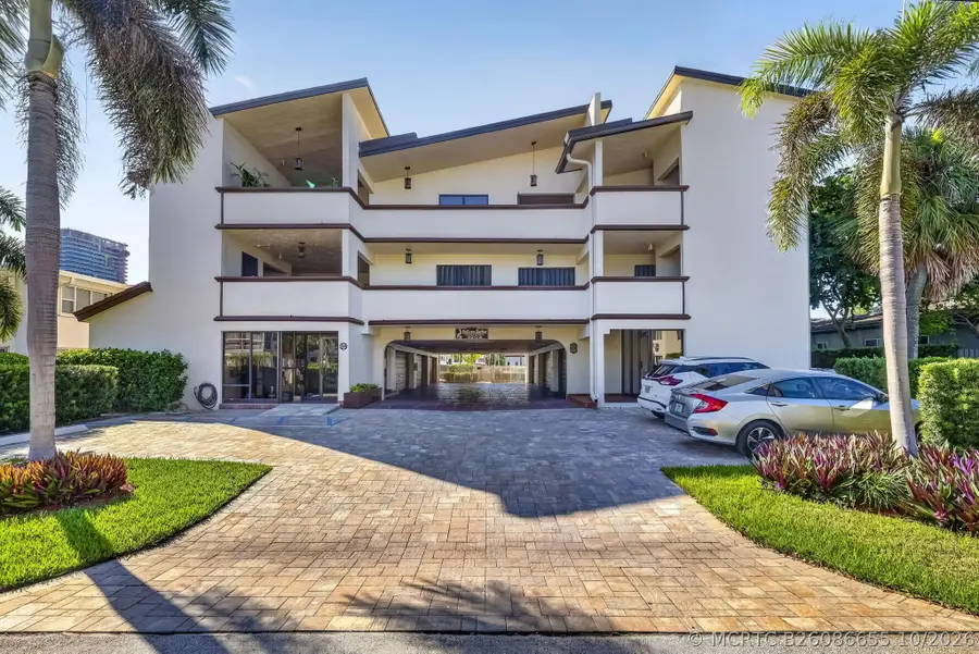 3208 SE 12th Street #301, Pompano Beach, FL 33062 - #2