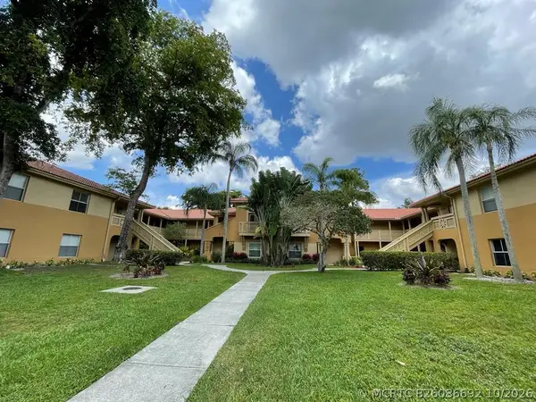 4783 Via Palm Lakes #104, West Palm Beach, FL 33417