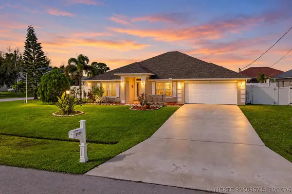 6530 NW Omega Road, Port St Lucie, FL 34983