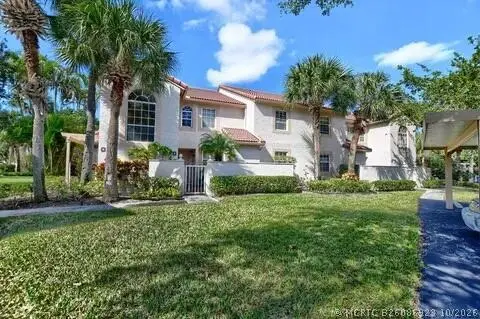 14395 Via Royale #4, Delray Beach, FL 33446