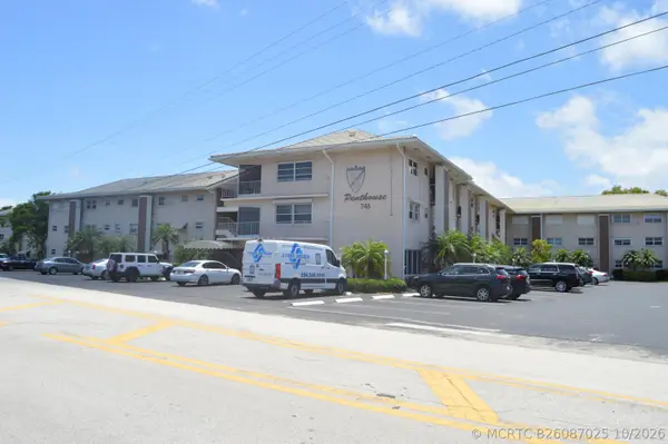 745 SE 19th Avenue #120, Deerfield Beach, FL 33441