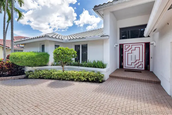12 Sutton Drive, Boynton Beach, FL 33436