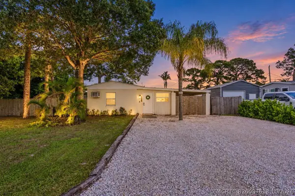 5317 SE Isabelita Avenue, Stuart, FL 34997