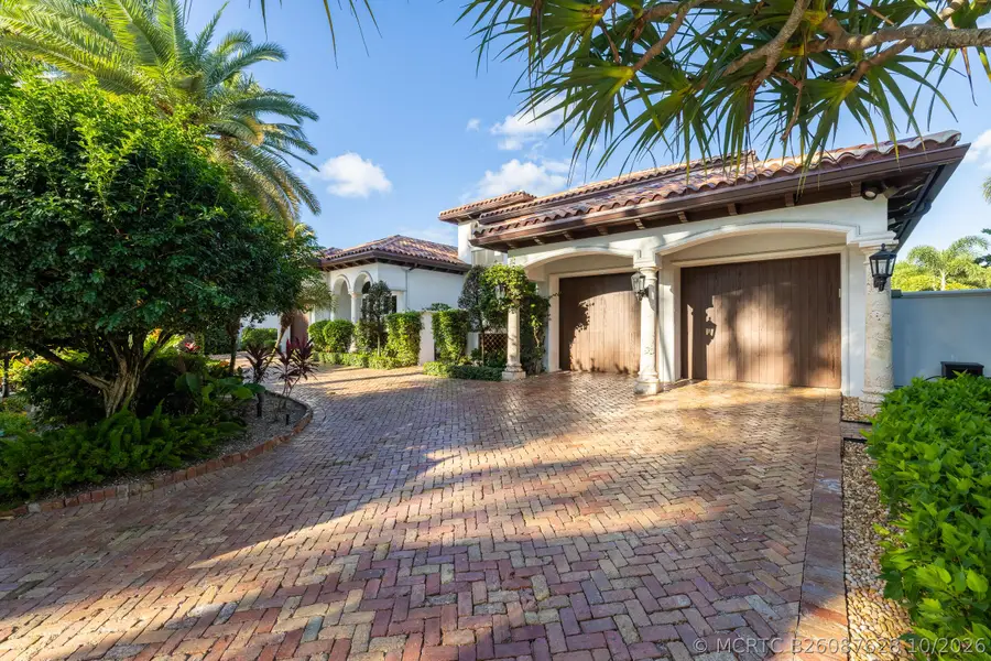 817 Harbour Isles Place, North Palm Beach, FL 33410 - #3