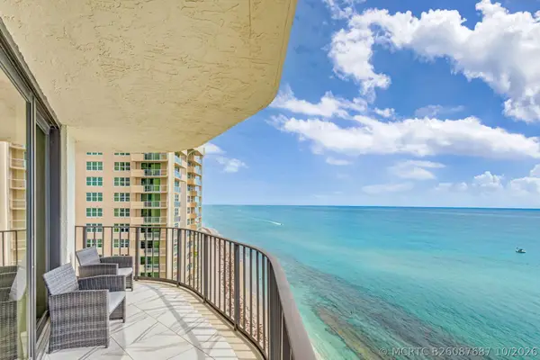 5420 N Ocean Drive #1401, Singer Island, FL 33404