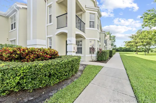 140 SW Peacock Boulevard #21-103, Port St Lucie, FL 34986