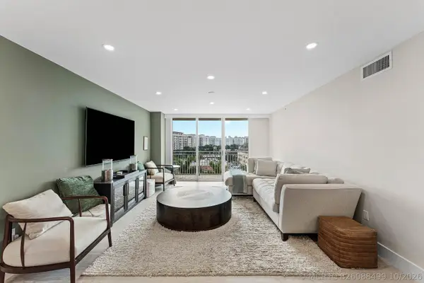 99 SE Mizner Boulevard #627, Boca Raton, FL 33432