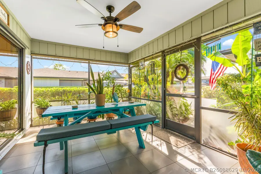 634 Centre Court Sw #102, Vero Beach, FL 32962 - #2