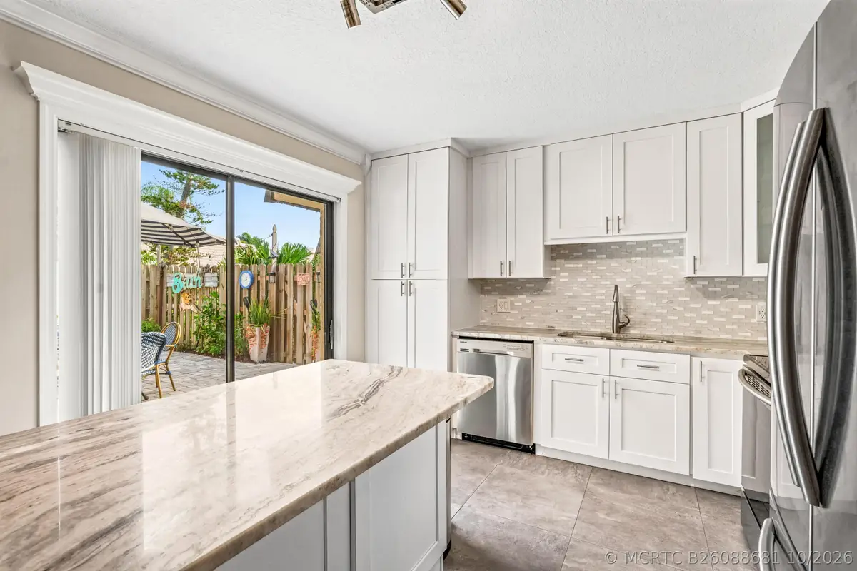 1166 6th Avenue #15B, Vero Beach, FL 32960 - #1