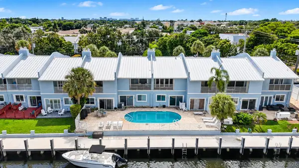 2107 NE 44th Street, Lighthouse Point, FL 33064