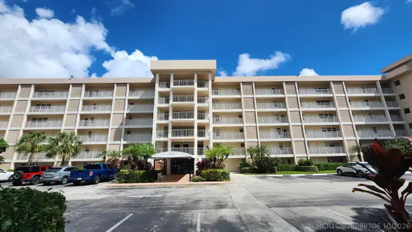 2851 S Palm Aire Drive #101, Pompano Beach, FL 33069