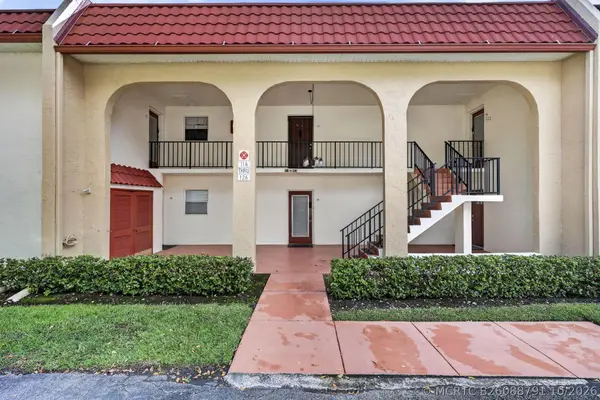 120 Lake Frances Drive, West Palm Beach, FL 33411