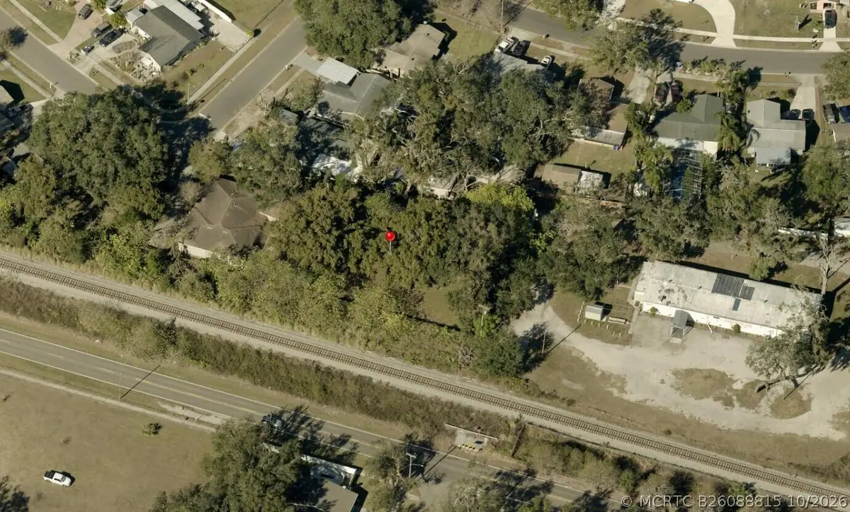 122 W Clay Avenue, Brandon, FL 33510 - #1
