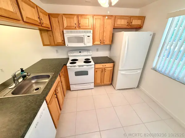 1105 Bahama Bend #B1, Coconut Creek, FL 33066