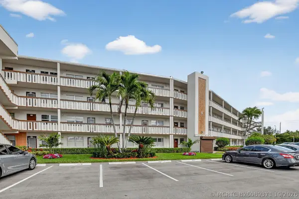 3033 Hythe B, Boca Raton, FL 33434