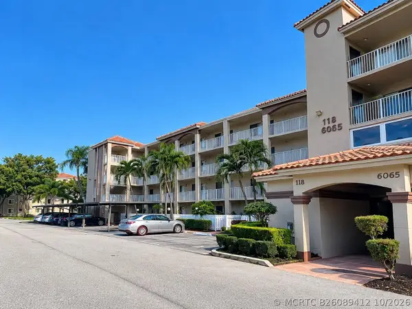 6065 Pointe Regal Circle #301, Delray Beach, FL 33484