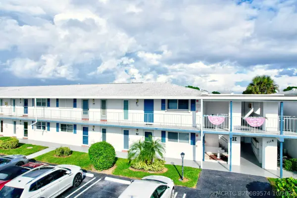 1118 Lake Terrace #215, Boynton Beach, FL 33426
