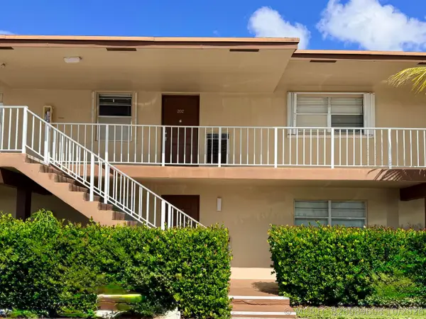 7505 NW 5th Court #102, Margate, FL 33063
