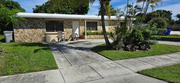 2448 NE 13th Avenue, Pompano Beach, FL 33064