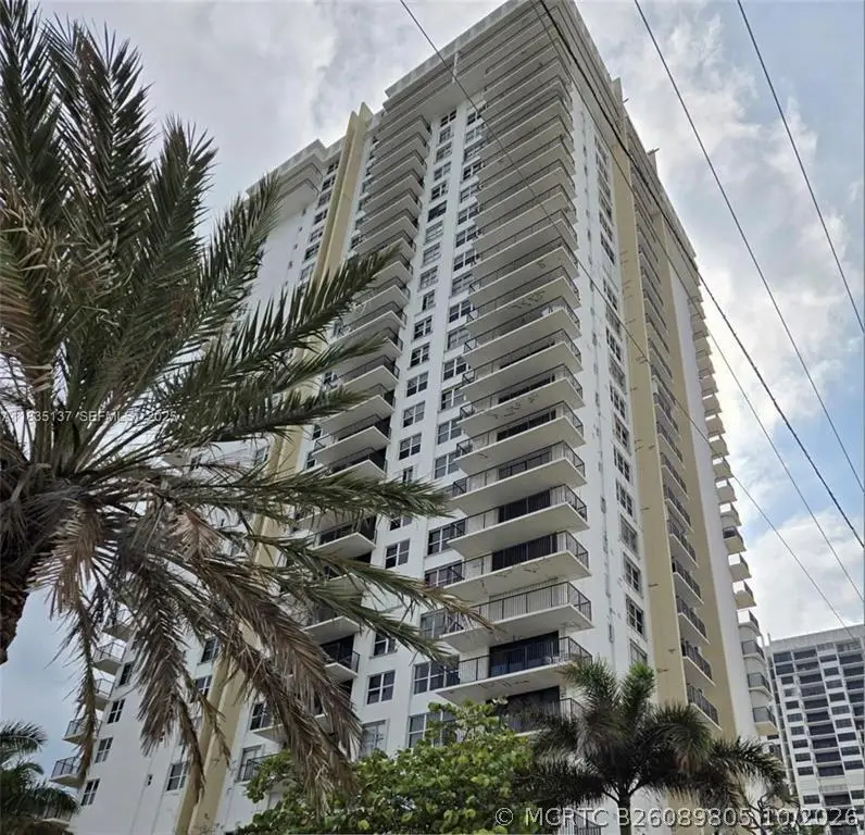 2201 S Ocean Drive, Hollywood, FL 33019 - #1
