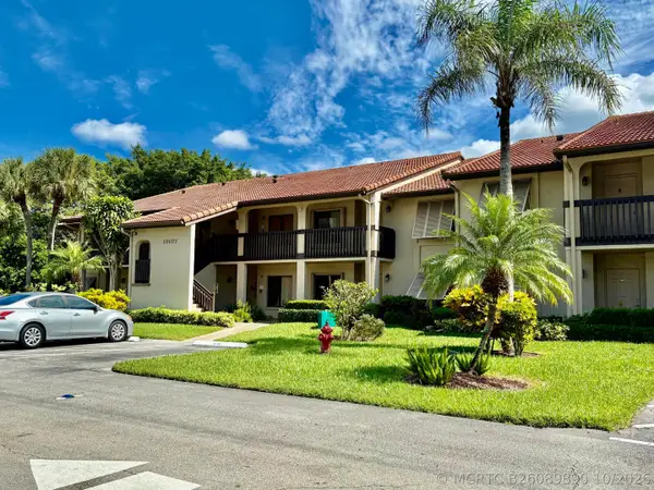 10107 Mangrove Drive #202, Boynton Beach, FL 33437