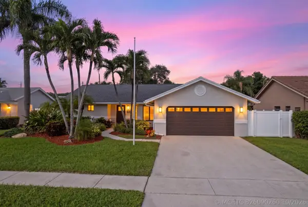 7969 W Country Club Boulevard, Boca Raton, FL 33487
