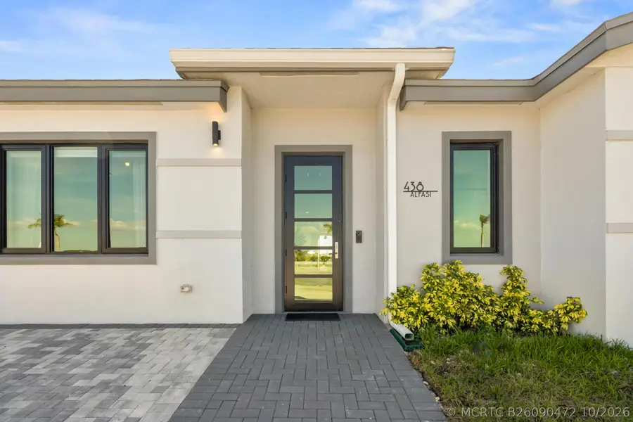 1422 Herzog Drive, Okeechobee, FL 34974 - #2