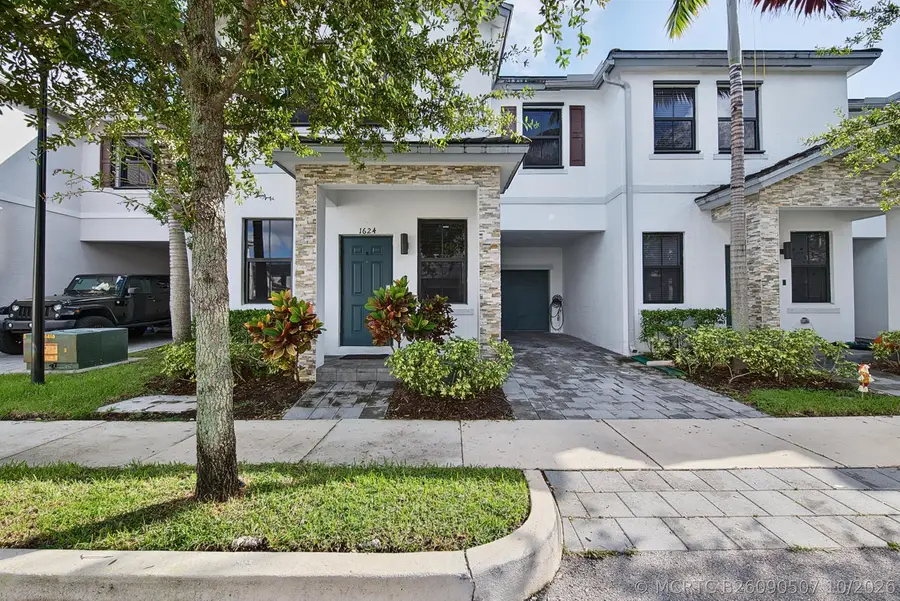 1624 SW 29th Street, Fort Lauderdale, FL 33315 - #2