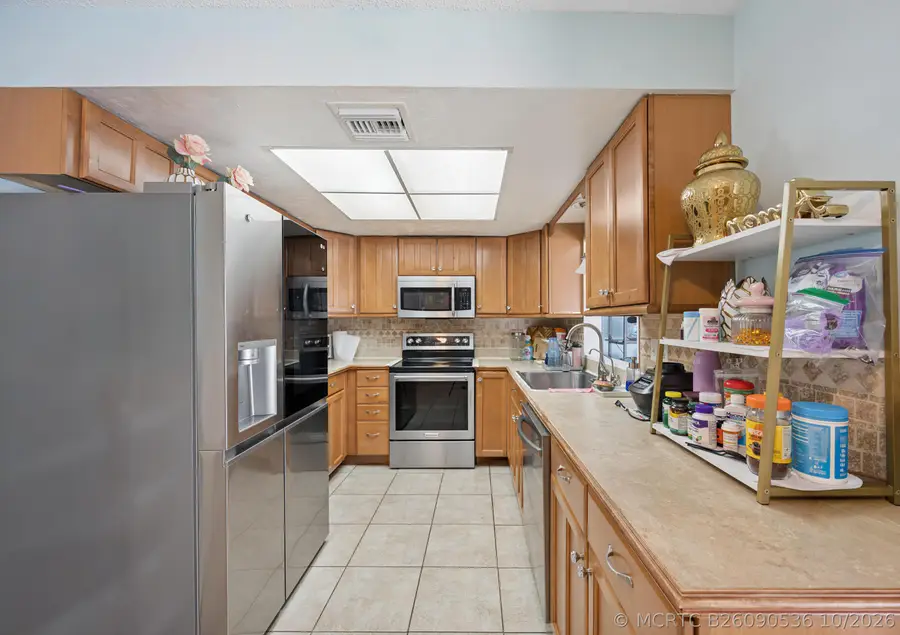 1101 SE Puritan Lane, Port Saint Lucie, FL 34983 - #3