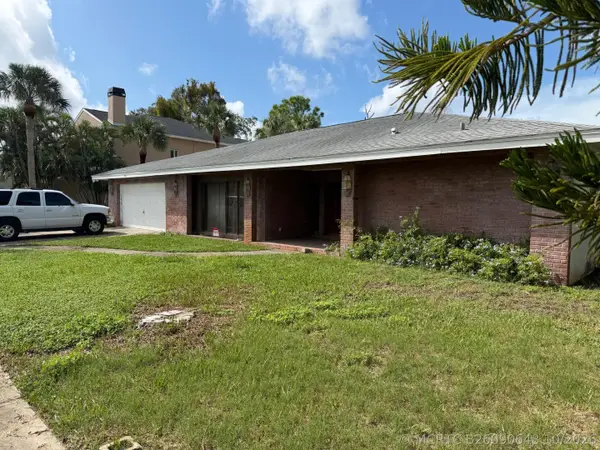 653 Bayshore Drive, Tarpon Springs, FL 34689