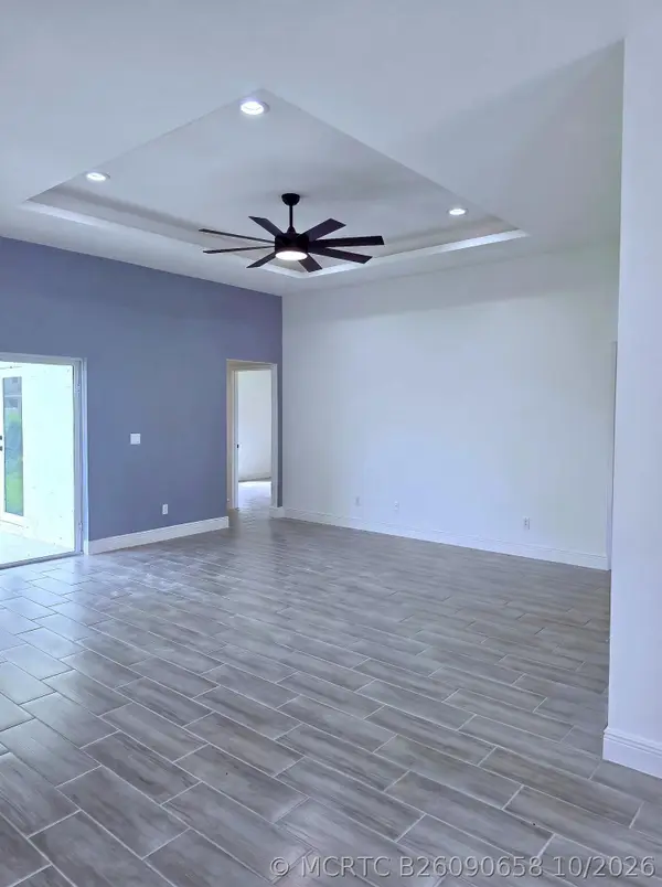 1260 Larkspur Street Se, Palm Bay, FL 32909