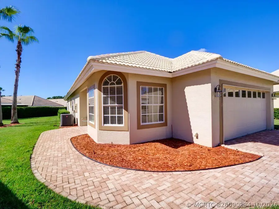9013 Heathland Court, Mount Dora, FL 32757 - #2