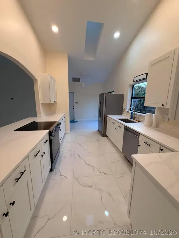 7009 NW 49th Place #1, Lauderhill, FL 33319