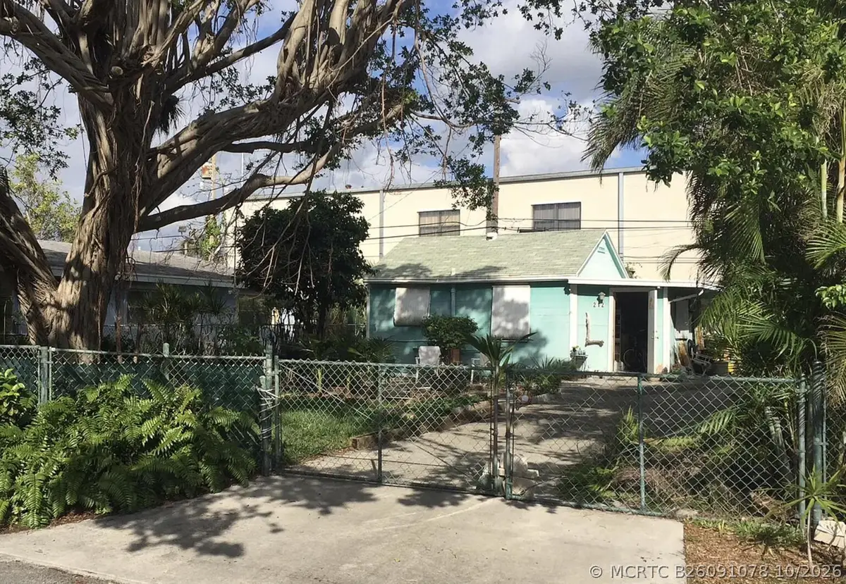 212 E 25th Street, Riviera Beach, FL 33404 - #1