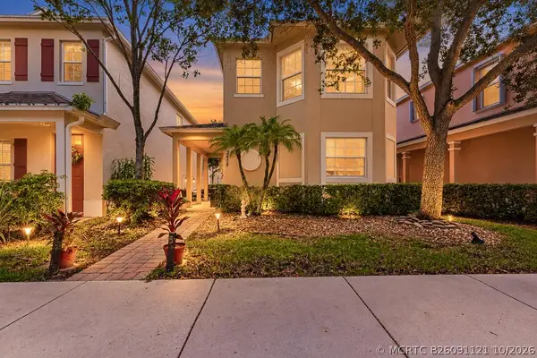 2478 SE Pineland Drive, Port St Lucie, FL 34952
