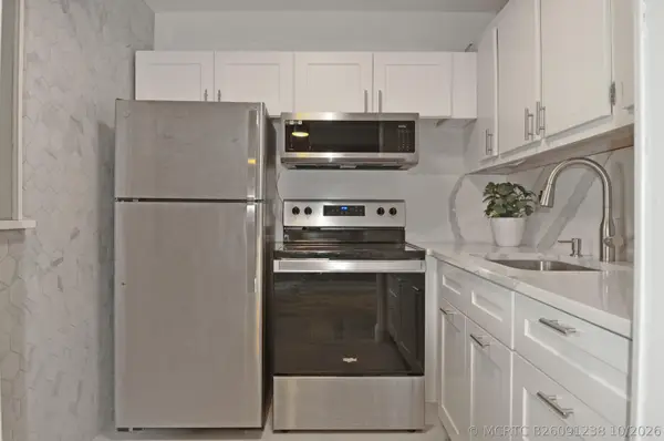 238 Chatham L, West Palm Beach, FL 33417