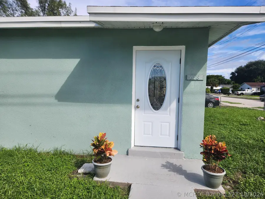 1688 W 10th Street, Riviera Beach, FL 33404 - #2