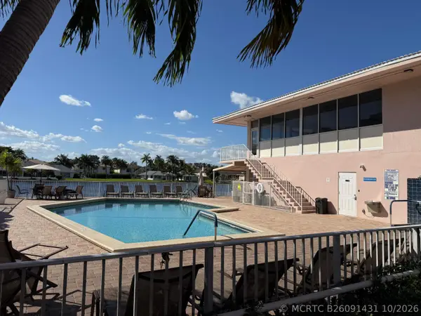 3161 S Ocean Drive #1502, Hallandale Beach, FL 33009