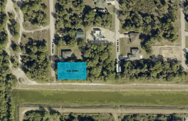 6000 Vera Avenue N, Lehigh Acres, FL 33971