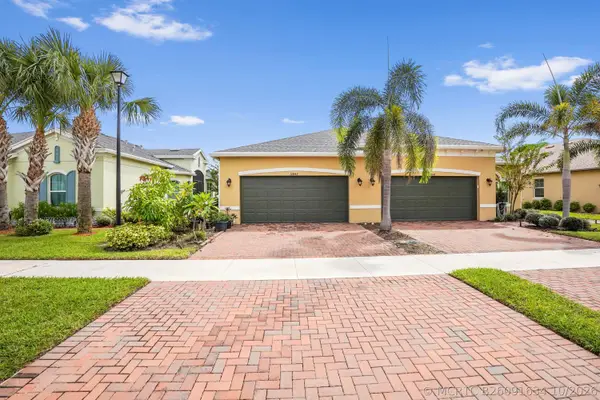 12842 SW Lake Fern Circle, Port St Lucie, FL 34987