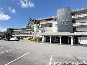 941 Crystal Lake Drive #105, Deerfield Beach, FL 33064