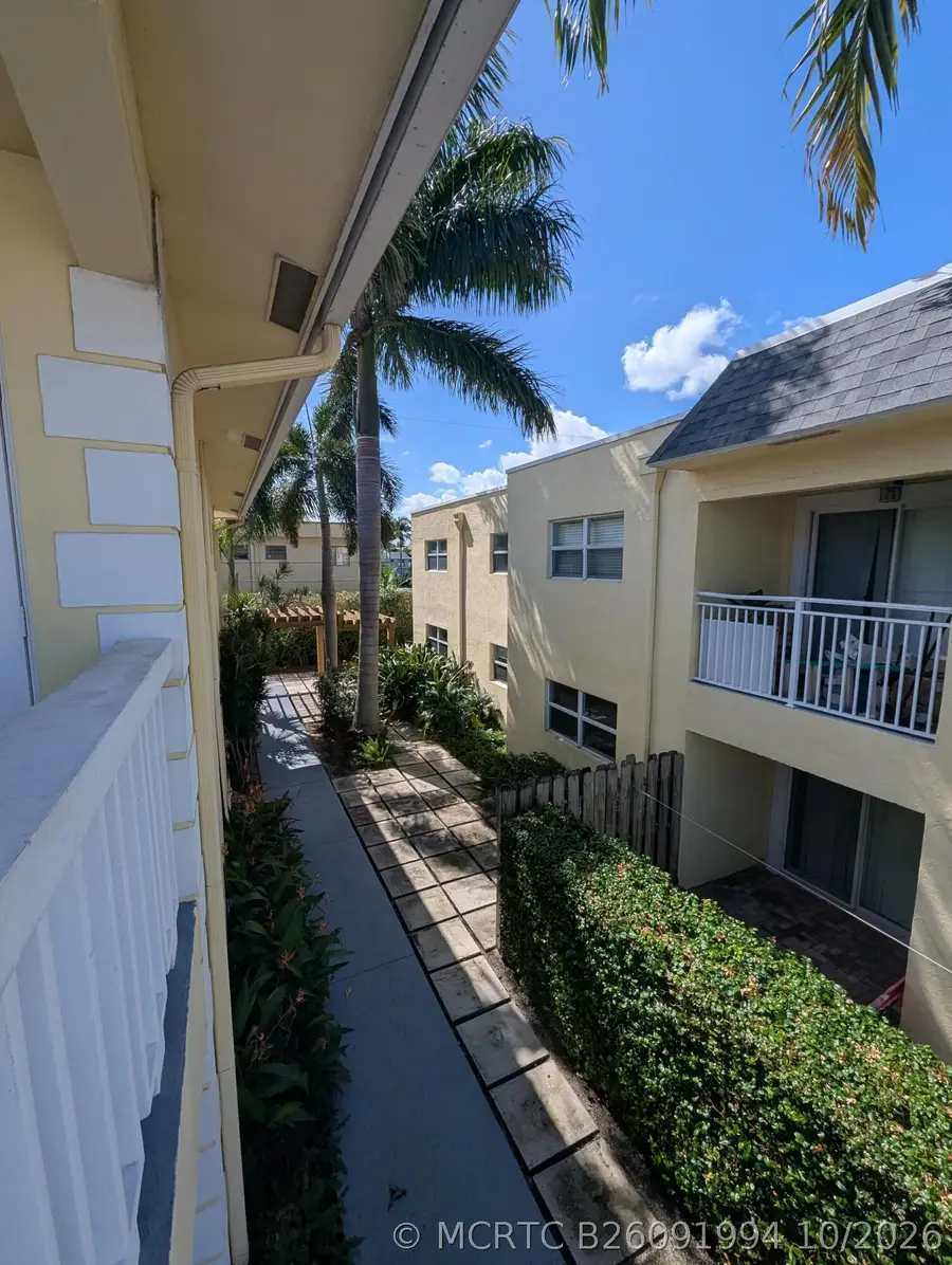 2120 NE 42nd Court #5, Lighthouse Point, FL 33064 - #2