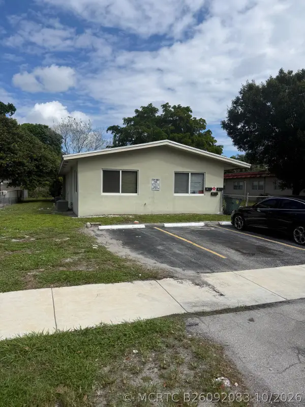 219 NW 40th Court #1-3, Oakland Park, FL 33309