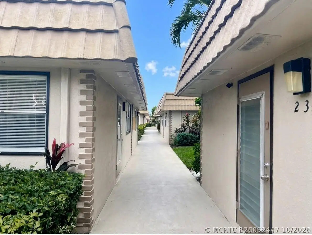 233 Seville J Boulevard, Delray Beach, FL 33484 - #1