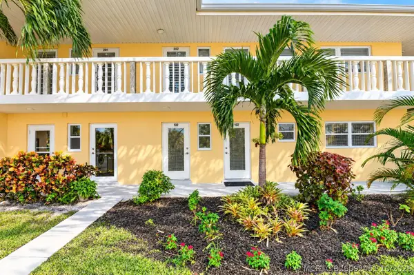 2131 NE 1st Court #102, Boynton Beach, FL 33435